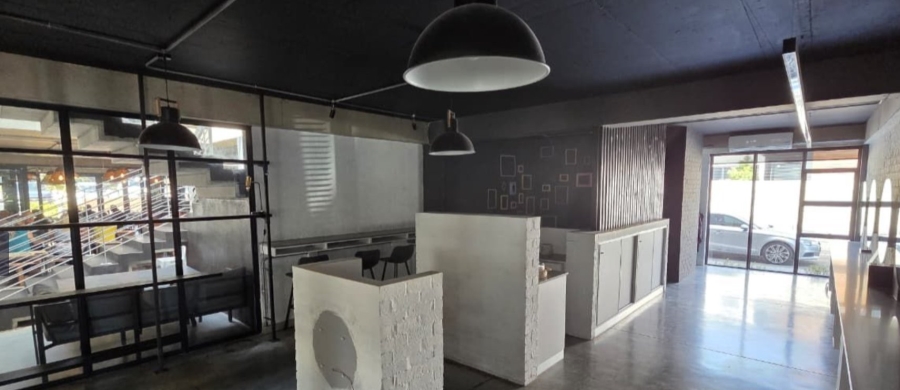 To Let Commercial Property for Rent in Walmer Eastern Cape